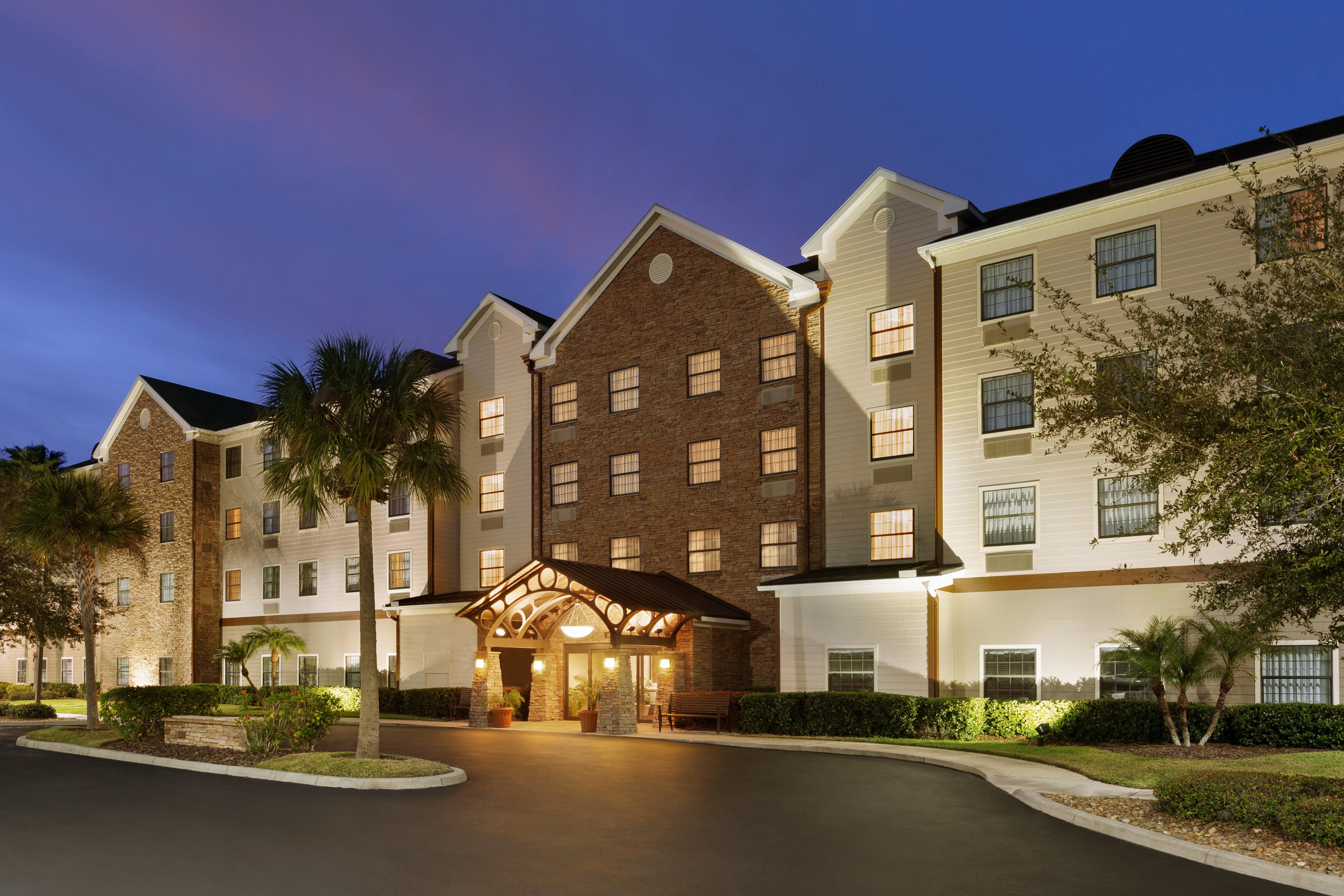 Staybridge East- Brandon By Ihg Hotel 3*