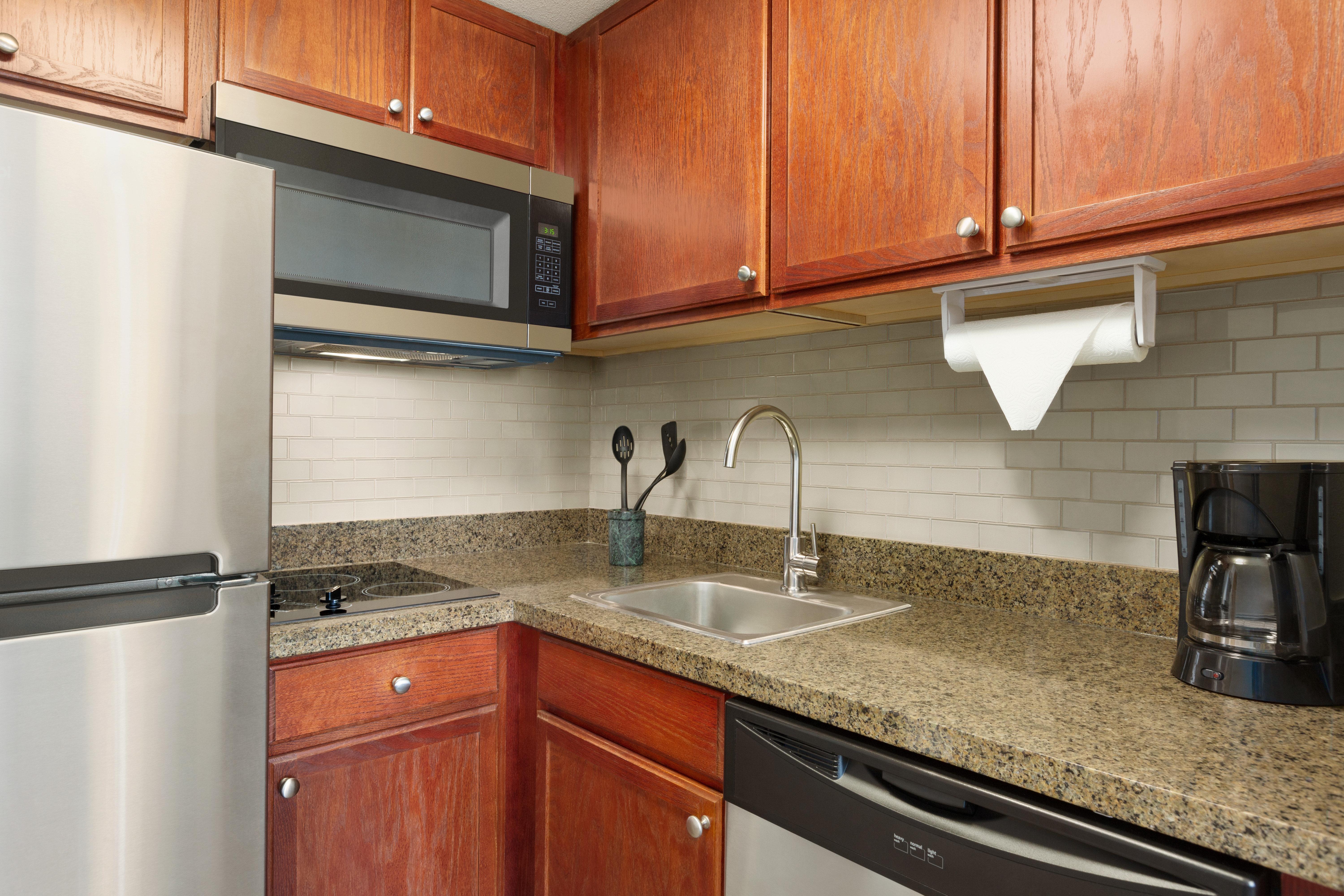 Staybridge East- Brandon By Ihg Mango