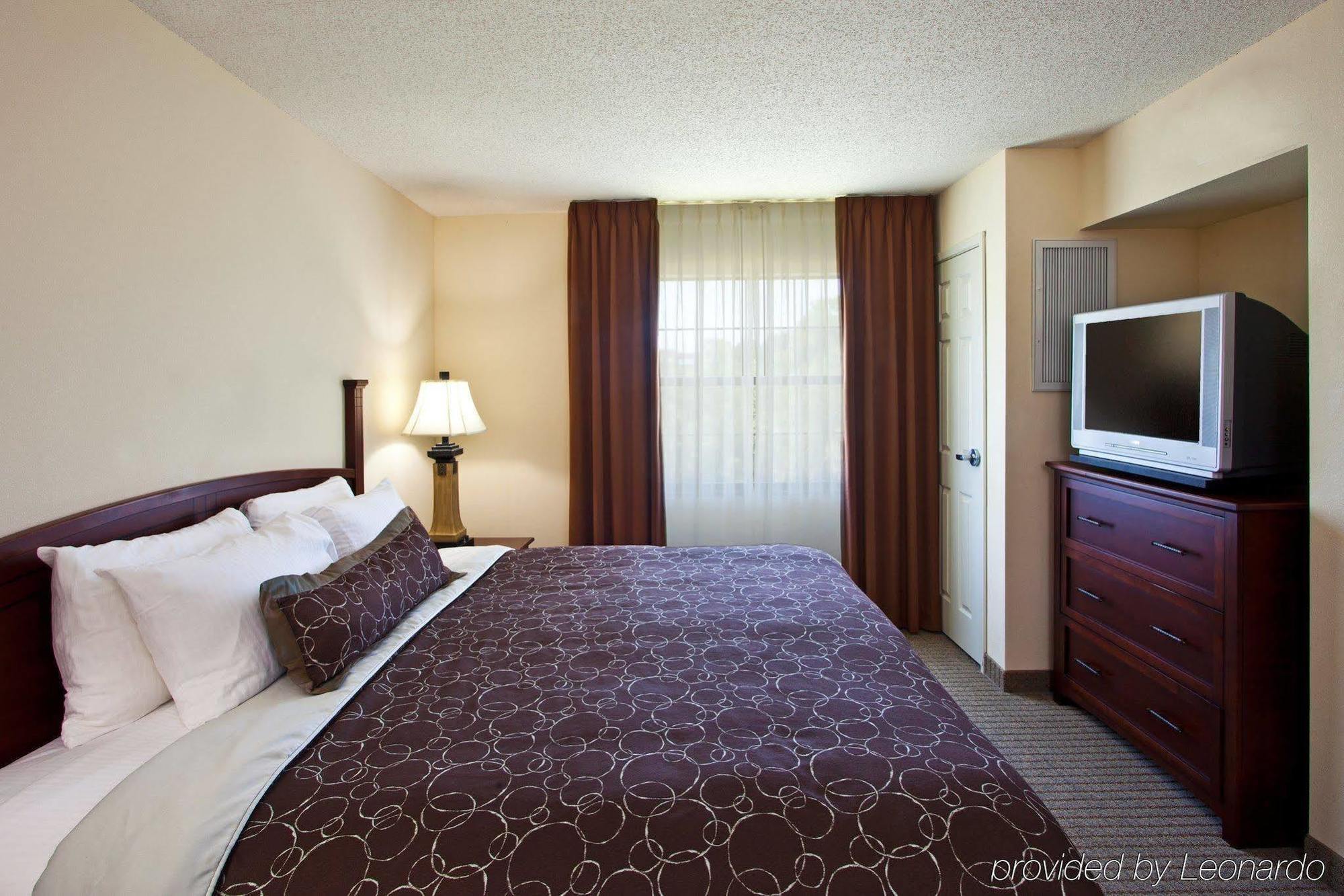 Staybridge East- Brandon By Ihg